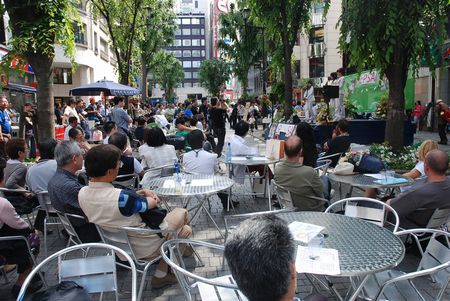 070603_cafe_2.jpg