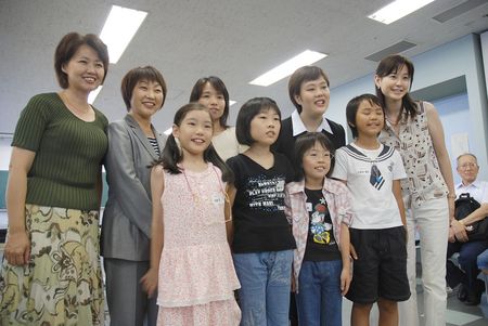 070805_prize.jpg