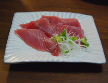 111204_maguro_q.JPG